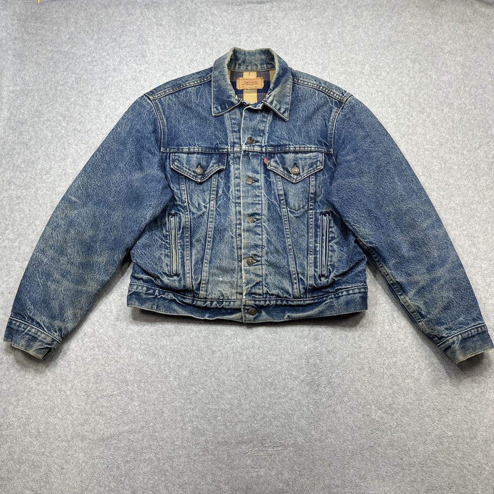Vintage Levis Denim Jacket 44 Blue Trucker Type III Lined 1980s Distressed USA